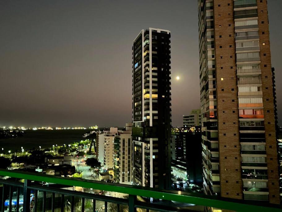 E Sala Mobiliado Na Enseada Do Sua Apartment Vitoria